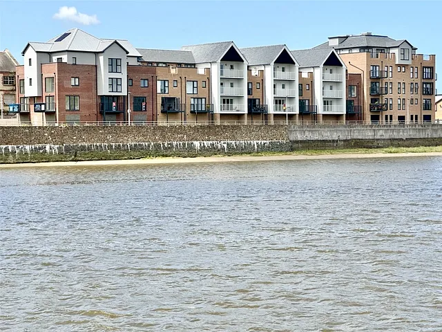 Huge Riverside Home With Balcony & Double Garage, Sticklepath, Barnstaple, Devon, EX31