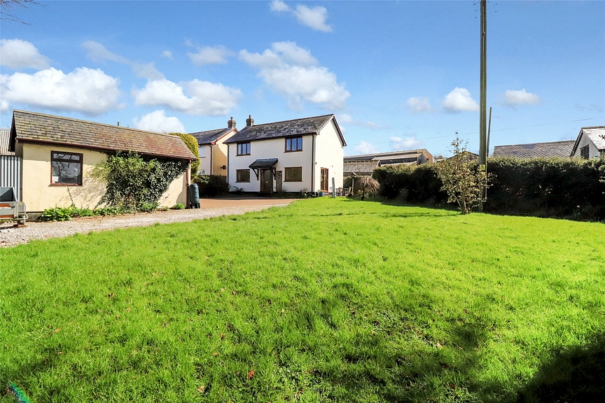 House for sale with 3 bedrooms in East Knowstone, South Molton, Devon