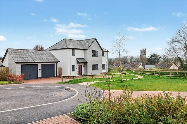 St. Marys Close, Bishops Nympton, South Molton, Devon, EX36