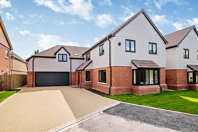 Stonegallows, Taunton, TA1