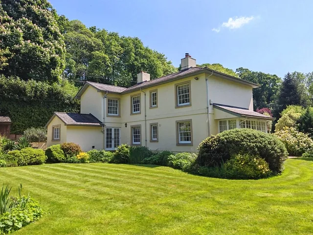 Coombe, West Monkton, Taunton, TA2