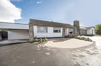 Crosswell Close, North Petherton, Bridgwater, Somerset, TA6