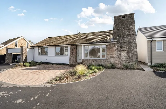 Crosswell Close, North Petherton, Bridgwater, Somerset, TA6