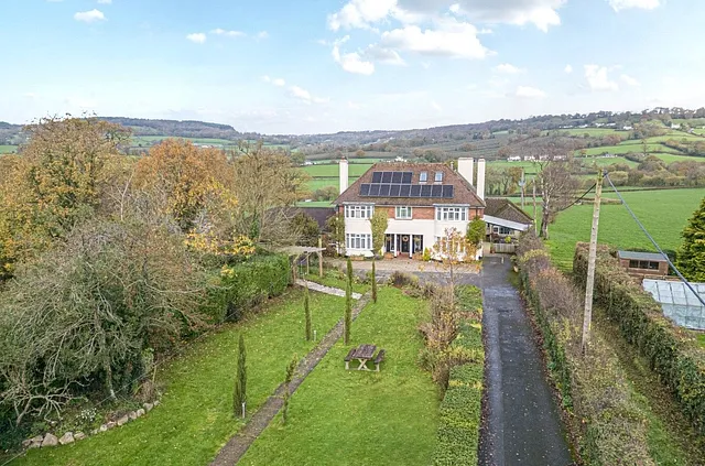 Culmstock Road, Hemyock, Cullompton, EX15