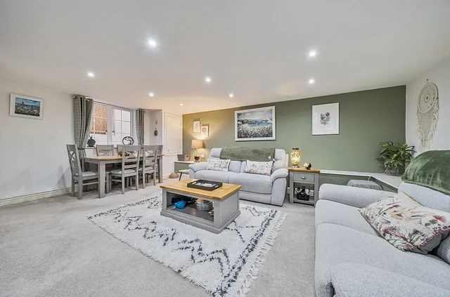 Whirligig Lane, Taunton, Somerset, TA1