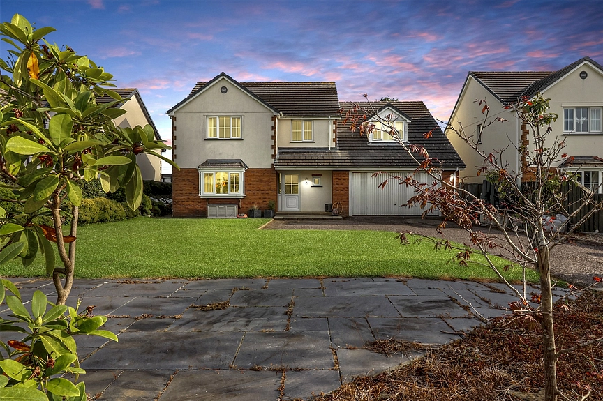 House for sale with 4 bedrooms in Southlands Drive, Langtree