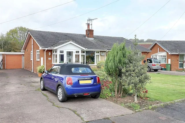 Castle Park, Hemyock, Cullompton, EX15