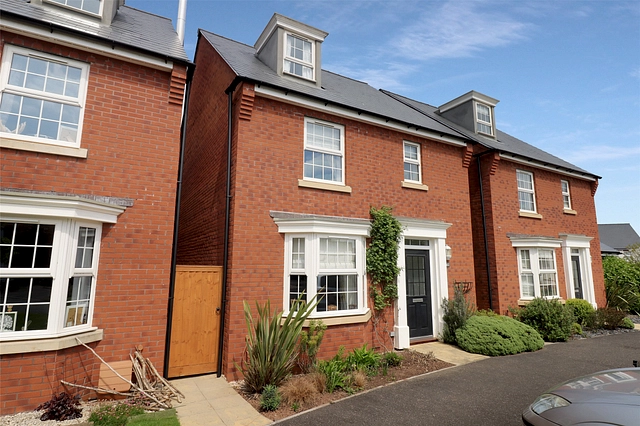 Dixon Close, Wiveliscombe, Taunton, Somerset, TA4